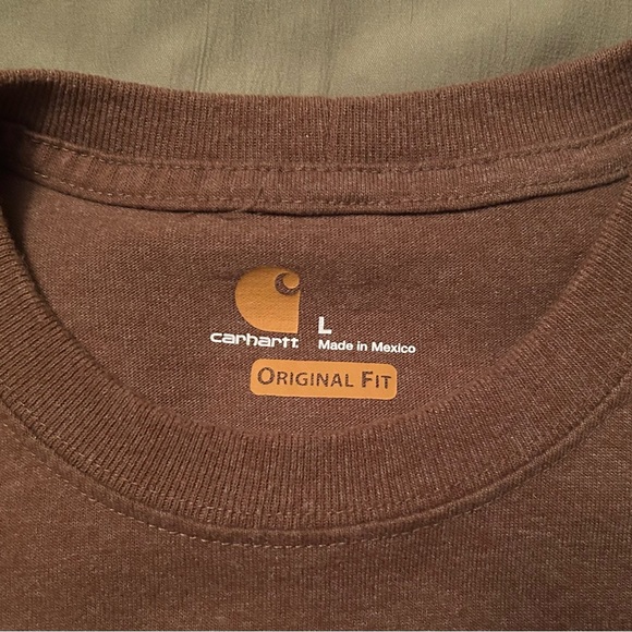 MENS CARHART TEESHIRT… - Picture 2 of 4